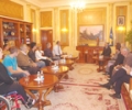 Kryekuvendari Krasniqi priti nj&euml; delegacion t&euml; Handikos-it