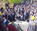 Kryeparlamentari Krasniqi mori pjes&euml; n&euml; ceremonin&euml; e v&euml;nies s&euml; gurthemelit t&euml; Xhamis&euml; Qendrore n&euml; Prishtin&euml;