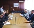 Grupi Punues p&euml;r monitorimin e zbatimit t&euml; Ligjit p&euml;r sh&euml;rbimin civil vizitoi Vushtrrin&euml; dhe  Zyr&euml;n Administrative n&euml; veri t&euml; Mitrovic&euml;s