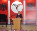 Kryeparlamentari Krasniqi mori pjes&euml; n&euml; manifestimin e Universitetit t&euml; Prishtin&euml;s kushtuar 100-vjetorit t&euml; Pavar&euml;sis&euml; s&euml; Shqip&euml;ris&euml;