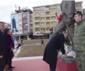 Nj&euml; delegacion i Kuvendit b&euml;ri nderime n&euml; varreza dhe pran&euml; p&euml;rmendoreve t&euml; d&euml;shmor&euml;ve