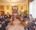 Kryekuvendari Krasniqi priti nj&euml; delegacion nga Mali i Zi
