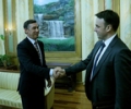 Kryeparlamentari Veseli takoi ambasadorin e ri të Mbretërisë së Bashkuar në Kosovë, Ruari OConnell