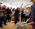  Kryetari Veseli mori pjesë në vënien e gurthemelit të kopshtit për fëmijë Nina në Mitrovicë