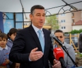  Kryetari Veseli mori pjesë në vënien e gurthemelit të kopshtit për fëmijë Nina në Mitrovicë