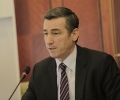 Kryekuvendari Krasniqi  d&euml;non sulmin ndaj trupave paqeruajt&euml;se t&euml; NATO-s